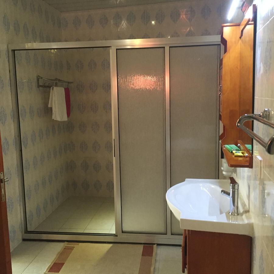 Hotel Des Jardins Abidjan Esterno foto