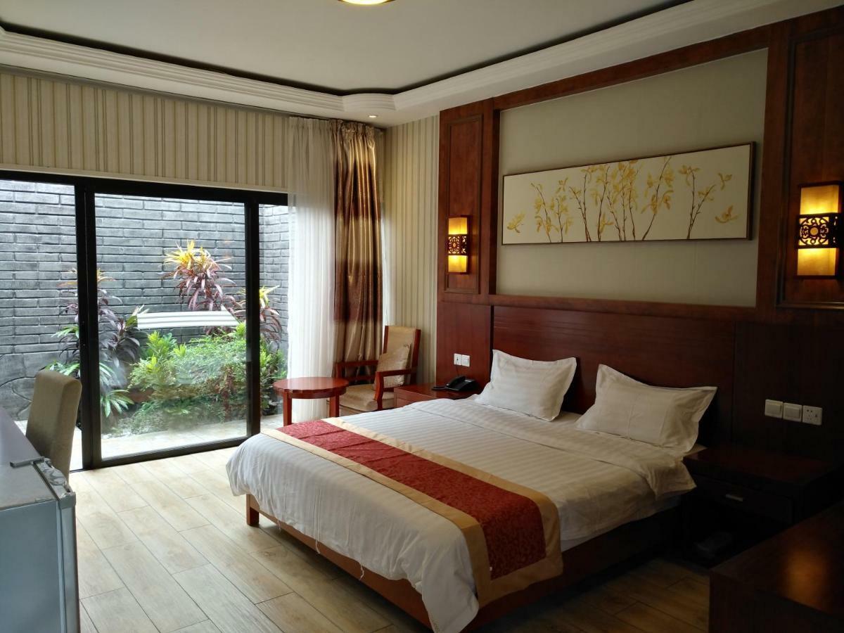 Hotel Des Jardins Abidjan Esterno foto